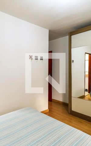 Casa à venda com 125m², 3 quartos e 3 vagas Casa à venda com 125m², 3 quartos e 3 vagasSuíte