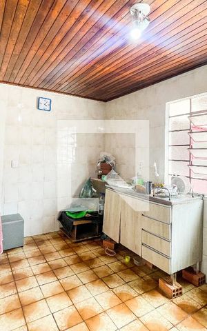 Casa à venda com 180m², 6 quartos e 2 vagasCozinha