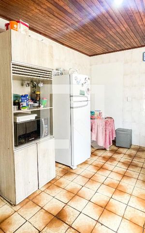 Casa à venda com 180m², 6 quartos e 2 vagasCozinha