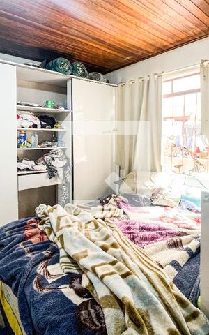 Casa à venda com 180m², 6 quartos e 2 vagasQuarto 1
