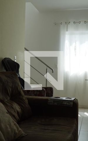 Casa para alugar com 120m², 3 quartos e 1 vagaSala
