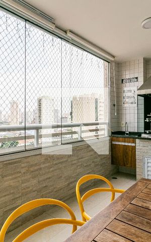Apartamento à venda com 80m², 2 quartos e 1 vaga Apartamento à venda com 80m², 2 quartos e 1 vagaVaranda Gorumet