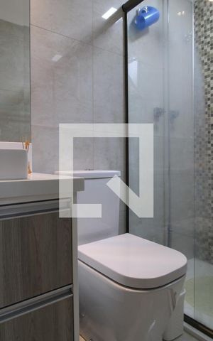 Apartamento à venda com 89m², 3 quartos e 2 vagasBanheiro da suíte
