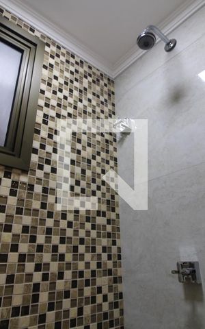 Apartamento à venda com 89m², 3 quartos e 2 vagasChuveiro banheiro comum