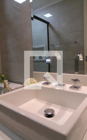 Apartamento à venda com 89m², 3 quartos e 2 vagasPia banheiro comum