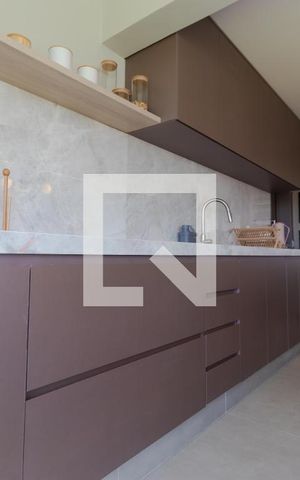 Apartamento à venda com 130m², 3 quartos e 2 vagas Apartamento à venda com 130m², 3 quartos e 2 vagasCozinha