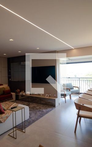 Apartamento à venda com 130m², 3 quartos e 2 vagas Apartamento à venda com 130m², 3 quartos e 2 vagasSalas