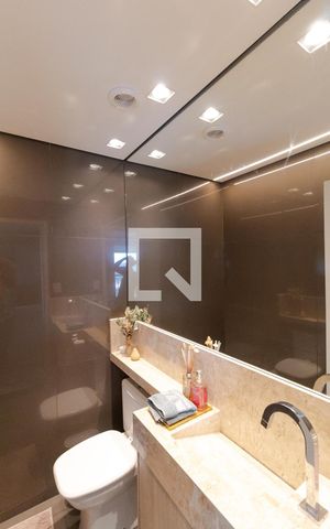 Apartamento à venda com 130m², 3 quartos e 2 vagas Apartamento à venda com 130m², 3 quartos e 2 vagasLavabo
