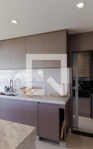 Apartamento à venda com 130m², 3 quartos e 2 vagas Apartamento à venda com 130m², 3 quartos e 2 vagasCozinha