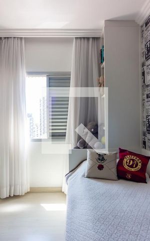Apartamento à venda com 300m², 5 quartos e 3 vagas Apartamento à venda com 300m², 5 quartos e 3 vagasQuarto 1
