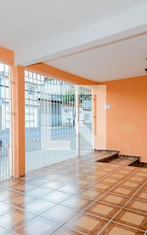 Casa à venda com 181m², 3 quartos e 2 vagasGaragem