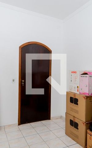 Casa à venda com 181m², 3 quartos e 2 vagasQuarto 2