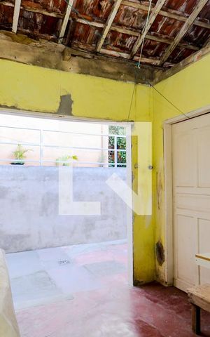 Casa à venda com 181m², 3 quartos e 2 vagasÁrea de Serviço