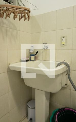 Casa de condomínio à venda com 128m², 3 quartos e 2 vagas Casa de condomínio à venda com 128m², 3 quartos e 2 vagasÁrea de Serviço