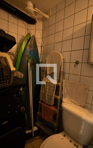 Casa de condomínio à venda com 128m², 3 quartos e 2 vagas Casa de condomínio à venda com 128m², 3 quartos e 2 vagasBanheiro de serviço