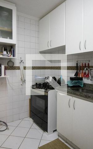 Casa de condomínio à venda com 128m², 3 quartos e 2 vagas Casa de condomínio à venda com 128m², 3 quartos e 2 vagasCozinha