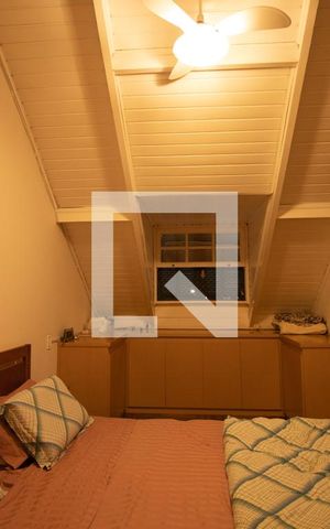 Casa de condomínio à venda com 128m², 3 quartos e 2 vagas Casa de condomínio à venda com 128m², 3 quartos e 2 vagasQuarto 1