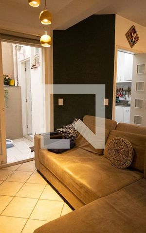 Casa de condomínio à venda com 128m², 3 quartos e 2 vagas Casa de condomínio à venda com 128m², 3 quartos e 2 vagasSala