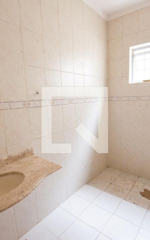 Casa para alugar com 180m², 3 quartos e 4 vagasBanheiro do Corredor
