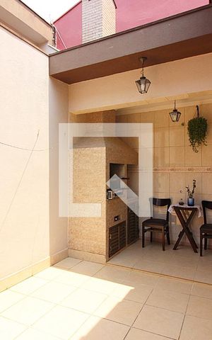 Casa à venda com 320m², 4 quartos e 3 vagasQuintal e Churrasqueira