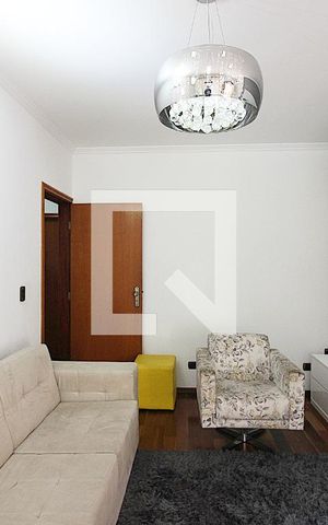Casa à venda com 320m², 4 quartos e 3 vagasSala