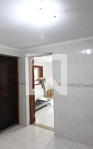 Casa à venda com 320m², 4 quartos e 3 vagasÁrea de Serviço