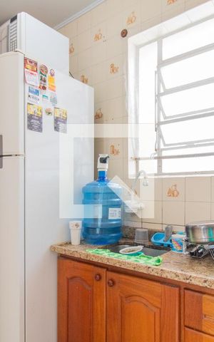 Apartamento à venda com 64m², 2 quartos e sem vaga Apartamento à venda com 64m², 2 quartos e sem vagaCozinha e Área de Serviço