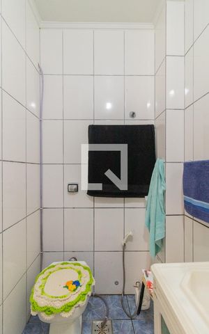 Apartamento à venda com 64m², 2 quartos e sem vaga Apartamento à venda com 64m², 2 quartos e sem vagaBanheiro