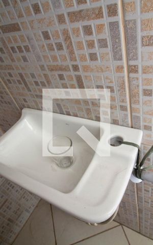Casa à venda com 212m², 3 quartos e 6 vagas Casa à venda com 212m², 3 quartos e 6 vagasPia