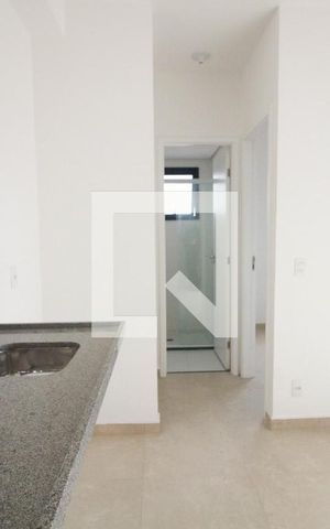 Apartamento para alugar com 36m², 2 quartos e 1 vagasala / cozinha