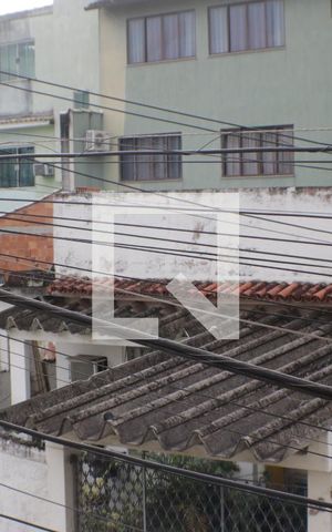 Casa à venda com 230m², 3 quartos e 2 vagasSala
