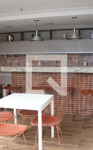 Apartamento para alugar com 58m², 2 quartos e 1 vagaÁrea comum - Piscina