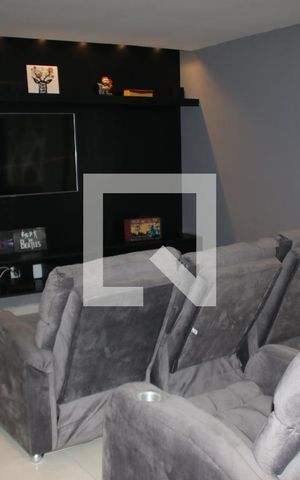 Apartamento para alugar com 58m², 2 quartos e 1 vagaCinema