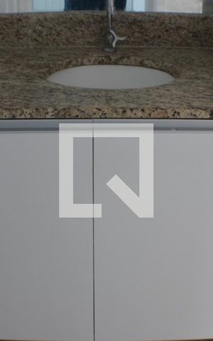 Apartamento para alugar com 58m², 2 quartos e 1 vagaBanheiro