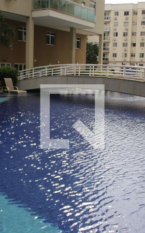 Apartamento para alugar com 58m², 2 quartos e 1 vagaÁrea comum - Piscina