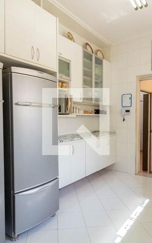 Casa para alugar com 230m², 3 quartos e 5 vagas Casa para alugar com 230m², 3 quartos e 5 vagasCozinha