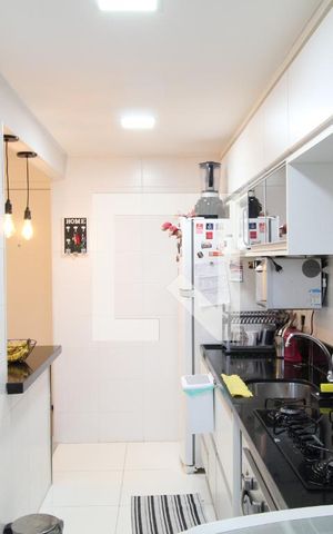 Apartamento à venda com 64m², 2 quartos e 1 vagaCozinha