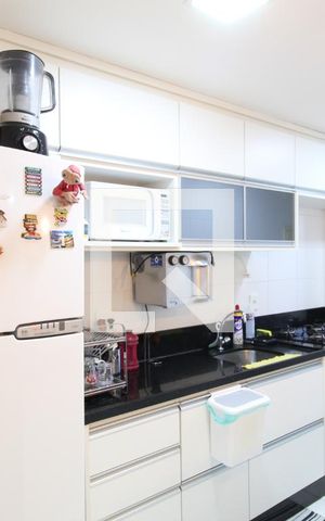 Apartamento à venda com 64m², 2 quartos e 1 vagaCozinha