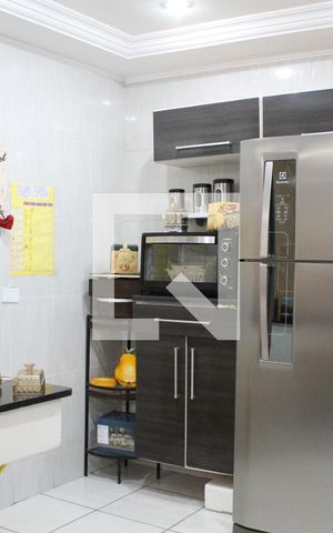 Casa à venda com 200m², 2 quartos e 2 vagasCozinha