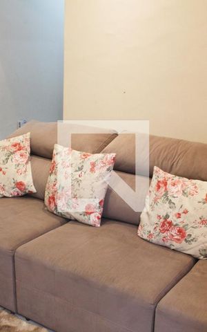 Casa à venda com 200m², 2 quartos e 2 vagassala