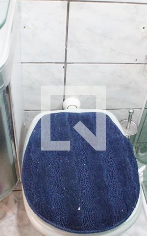 Casa à venda com 200m², 2 quartos e 2 vagasBanheiro