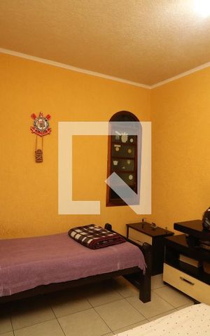 Casa à venda com 210m², 4 quartos e 3 vagasQuarto