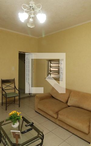 Casa à venda com 210m², 4 quartos e 3 vagasSala