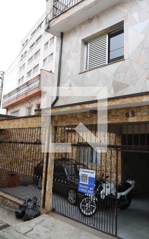Casa à venda com 210m², 4 quartos e 3 vagasFachada