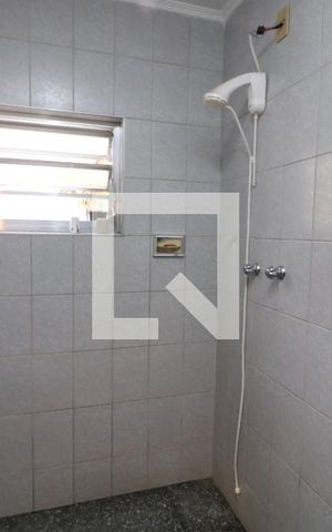 Casa à venda com 210m², 4 quartos e 3 vagasBanheiro