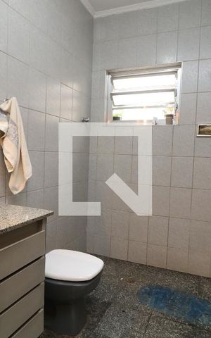 Casa à venda com 210m², 4 quartos e 3 vagasBanheiro