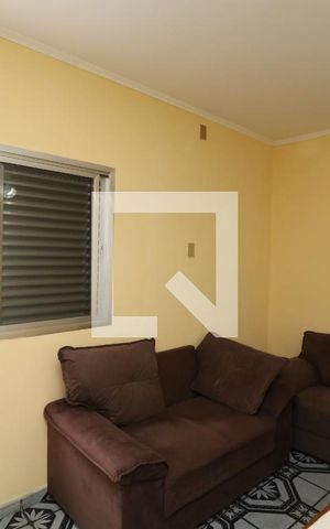 Casa à venda com 210m², 4 quartos e 3 vagasSala 2