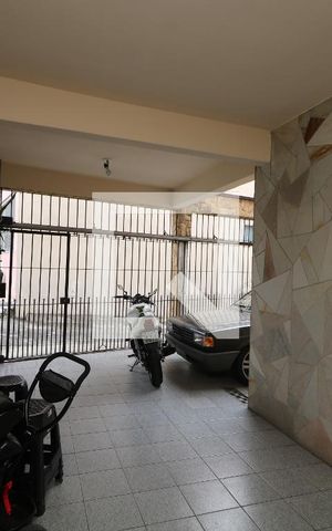 Casa à venda com 210m², 4 quartos e 3 vagasGaragem