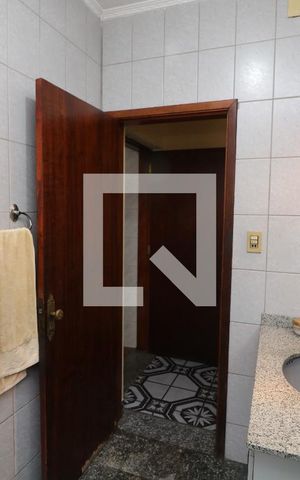 Casa à venda com 210m², 4 quartos e 3 vagasBanheiro