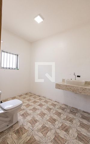 Casa à venda com 290m², 5 quartos e 3 vagas Casa à venda com 290m², 5 quartos e 3 vagasSuite 3